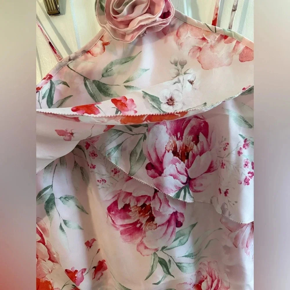 NWT CUPCAKES and CASHMERE Rose Embellished Blouse SMALL Pink Red Tiered S Neck - Picture 4 of 16
